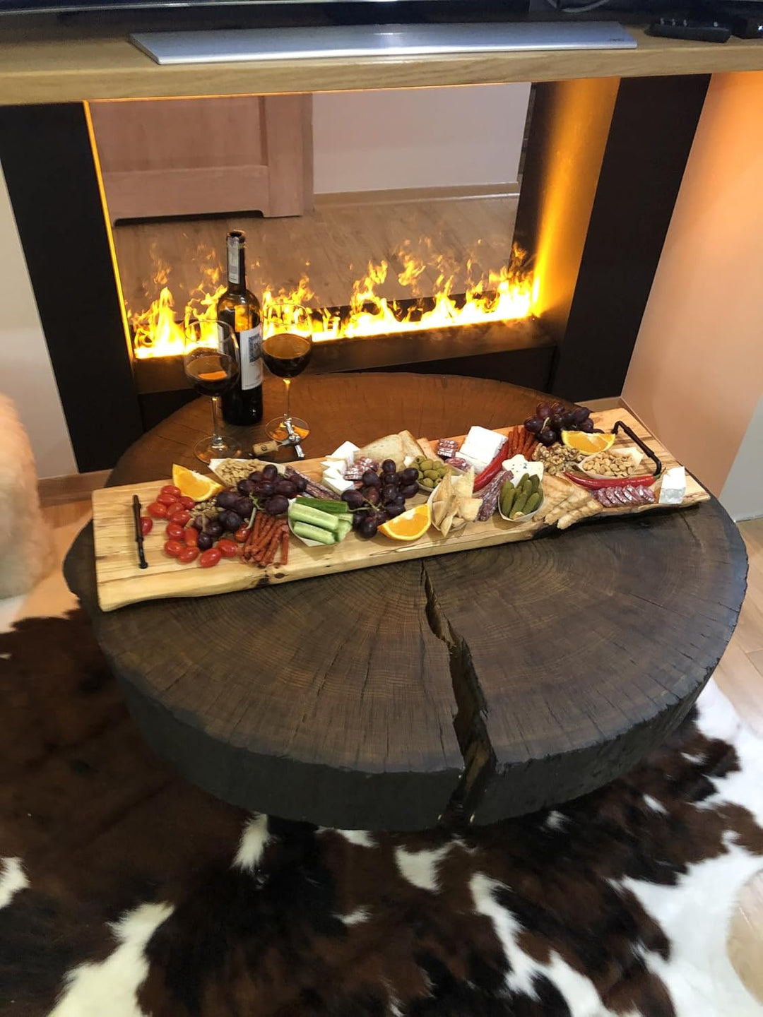 Weeco.Rustikales Holz-Servierbrett mit Griffen, 95 x 24 cm, Käsebrett für Antipasti und Snacks, Hand