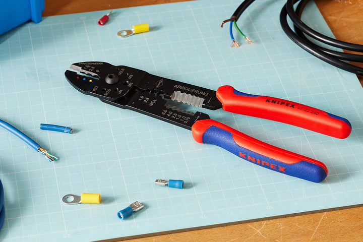 KNIPEX Crimpzange, 0,5-6,0 mm², für Kabelschuhe und Flachsteckverbinder, mit Abisolier- und Scheidfu