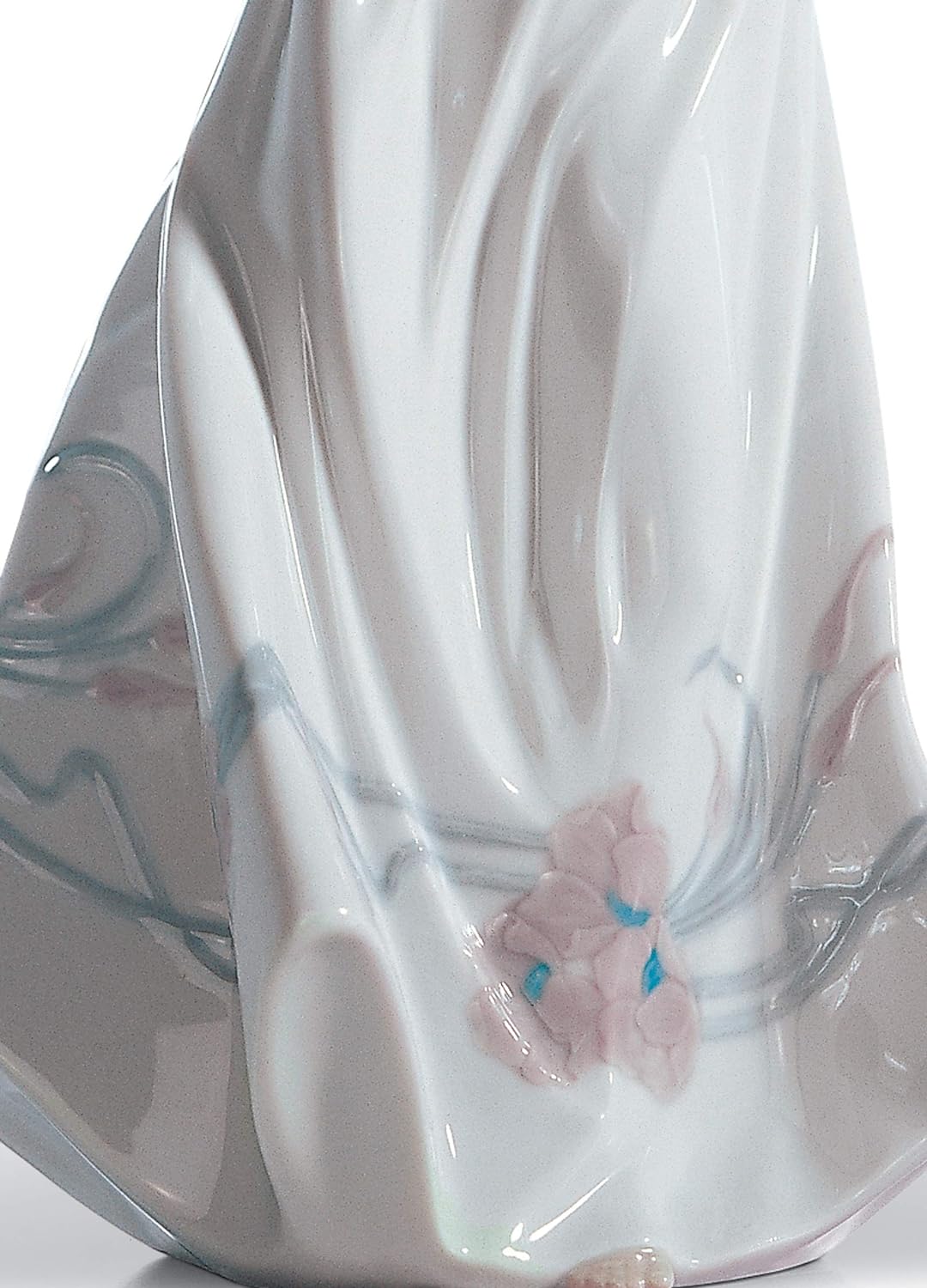 LLADRÓ Frauen-Figur Schätze Der Luft. Frau. Porzellan.