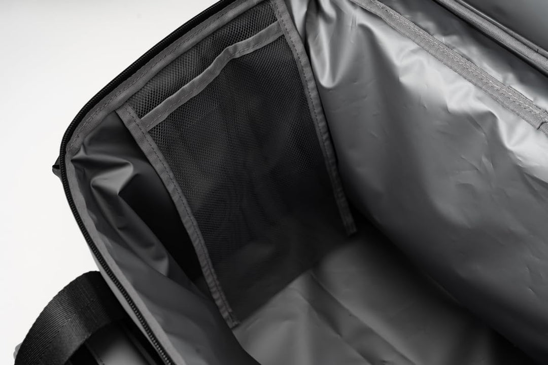 Cool Kong Kühltasche 40L mit Abnehmbarer Body-Tasche, Premium Thermotasche auslaufsicher mit Flasche