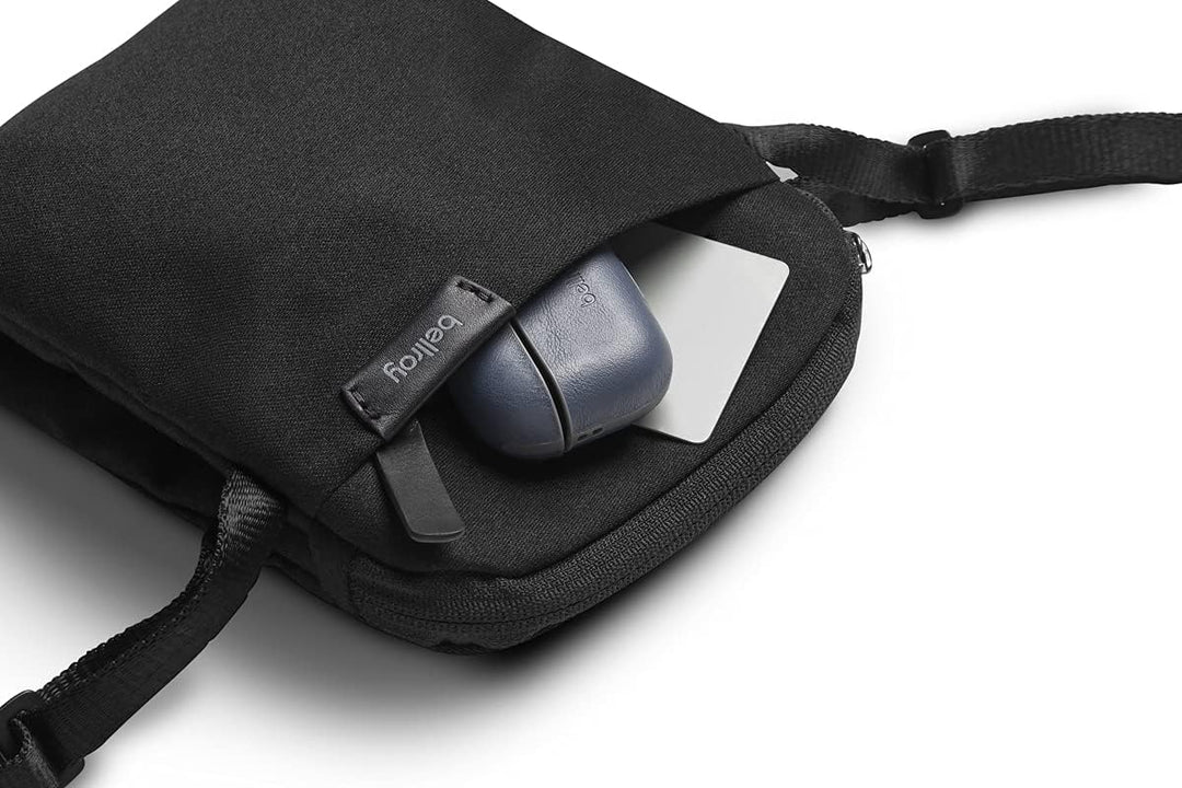Bellroy City Pouch (Sling-Tasche, E-Reader oder kleines Tablet, Geldbörse, Sonnenbrille, Smartphone)