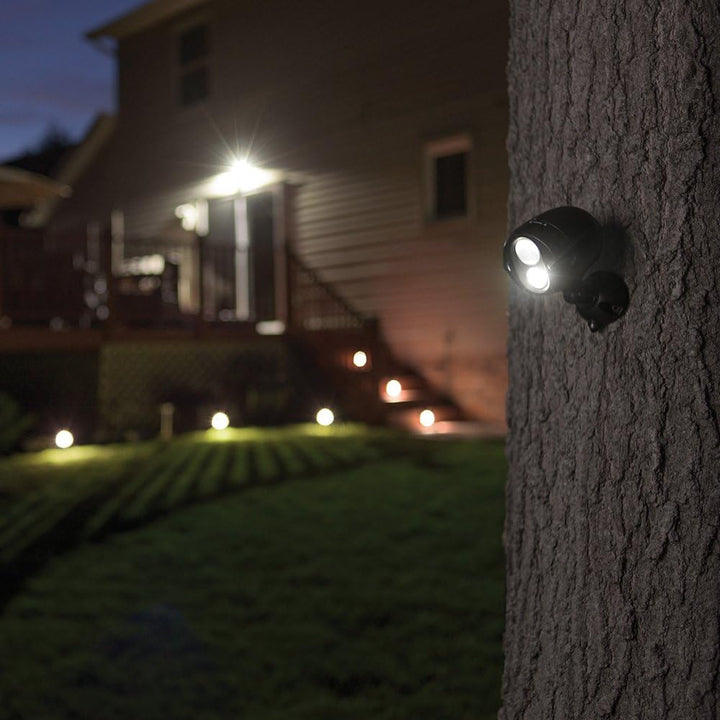 Mr Beams NetBright batteriebetriebener LED Spot mit Bewegungssensor und per Funk koppelbar braun MBN