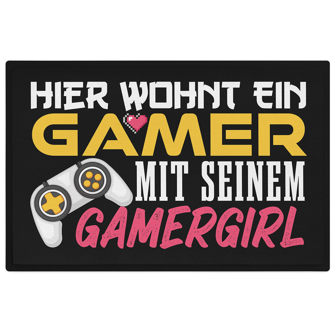 Trendation - Hier Wohnt EIN Gamer Gamergirl Geschenk Fussmatte Zocker Geschenkidee Lustig