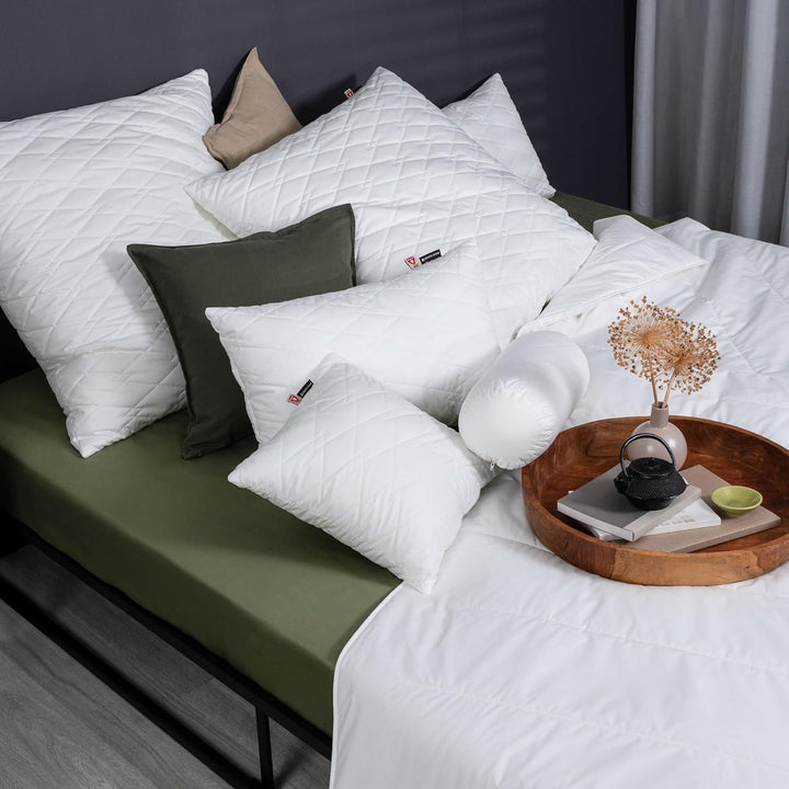 Centa Star 4832.00 Kuschelkissen Royal 40 x 40 cm weiss 1 Stück (1er Pack) Weiss, 1 Stück (1er Pack)