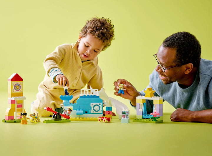 LEGO DUPLO Traumspielplatz Set, Konstruktionsspielzeug für Kinder ab 2 Jahren mit Wal- und Raketenge