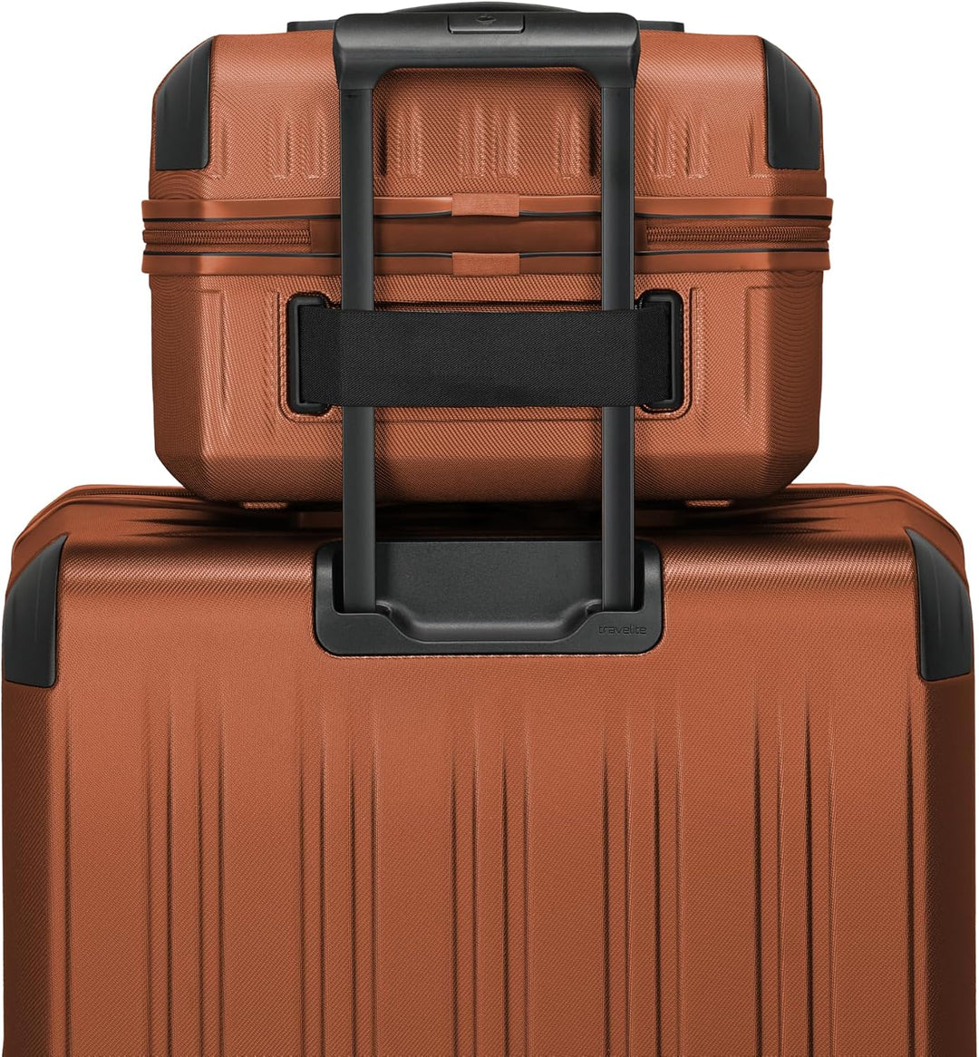 travelite Beautycase DYNAMIIC, Kosmetikkoffer Hartschale, 38 cm, 20 Liter | Kulturtasche für Damen &amp;
