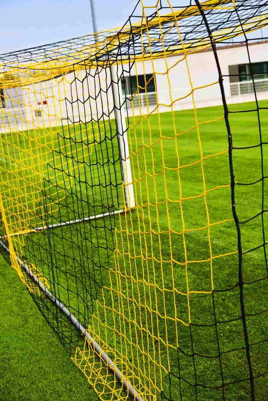 Netsportique Fussballtornetz Stadion PRO - 7,50 x 2,50 x 2 x 2m - 4mm - PP - wetterfest - knotenlos