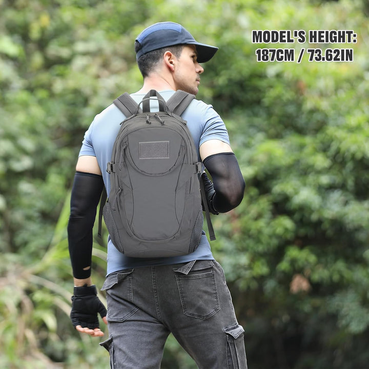 VINBAGGE Rucksack Taktischer Motorrad Wanderrucksack Outdoor Wasserdicht Trekkingrucksack 25L Campus