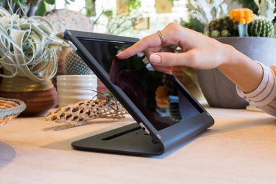 Heckler Design Windfall Tischhalterung für iPad 9.7", iPad 2017, iPad2018 (Schwarz, Grau)