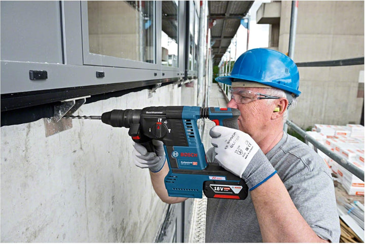 Bosch Professional 18V System Akku Bohrhammer GBH 18V-26 F (inkl. Zusatzhandgriff, Tiefenanschlag, M