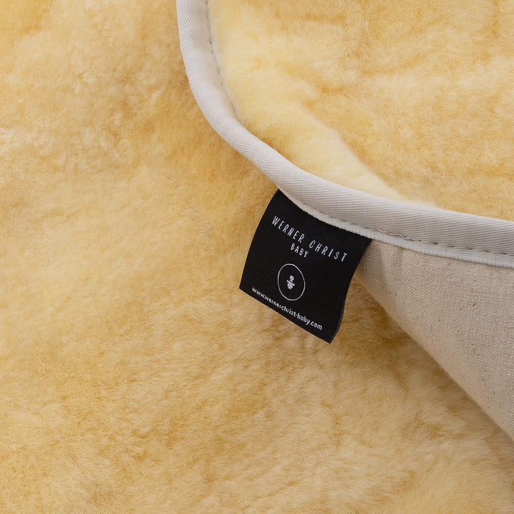 Lammfelleinlage TREND von WERNER CHRIST – universale Fell Einlage für Babywanne, Kinderwagen, Buggy