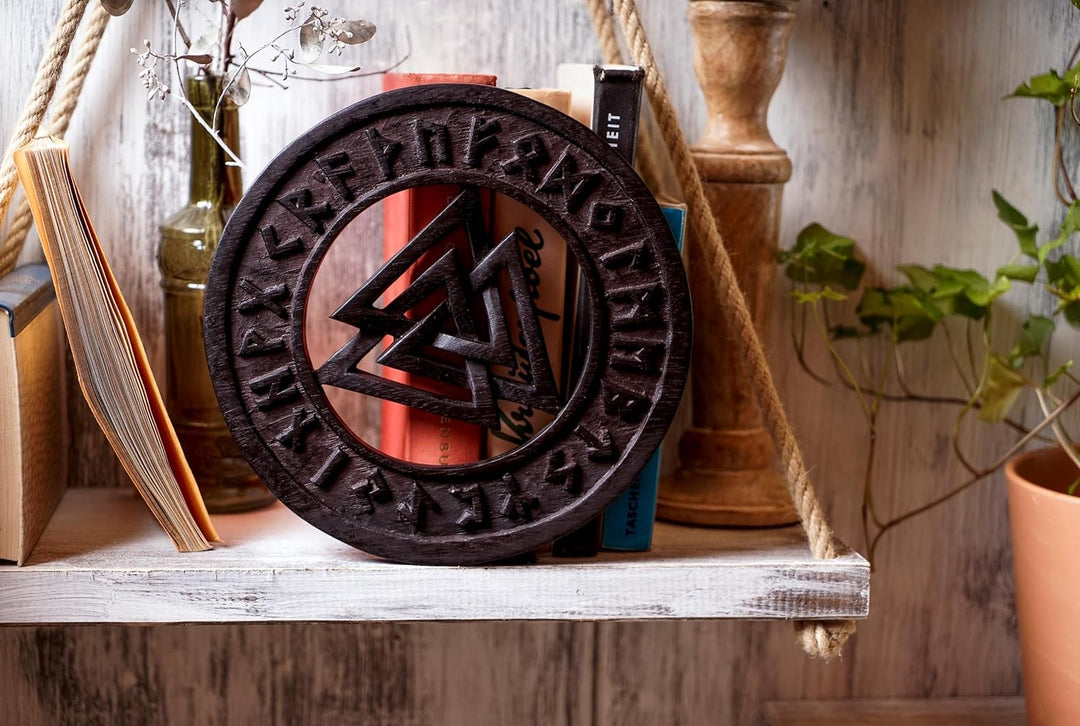 Windalf Schwarzes Vikings Holzbild VALKNUT Ø 23 cm Wotansknoten mit Runen Wikinger Wanddeko Wandreli