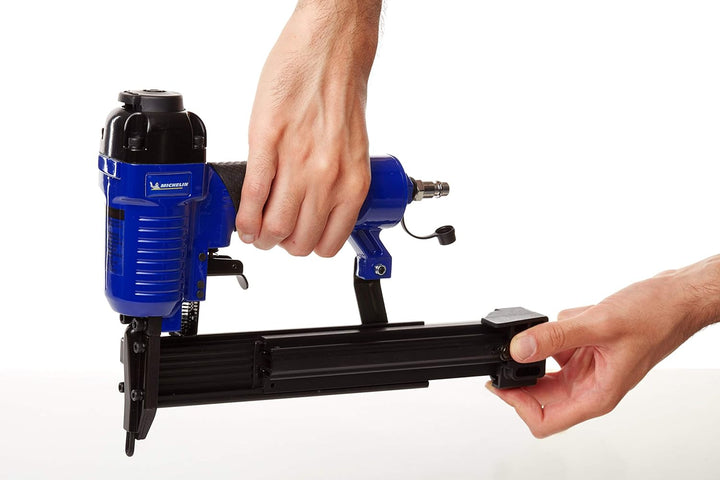 Michelin Druckluft-Heft- und Nagelgerät, geeignet für 16-32 mm Klammern und 15-32 mm Nägel, Inklusiv