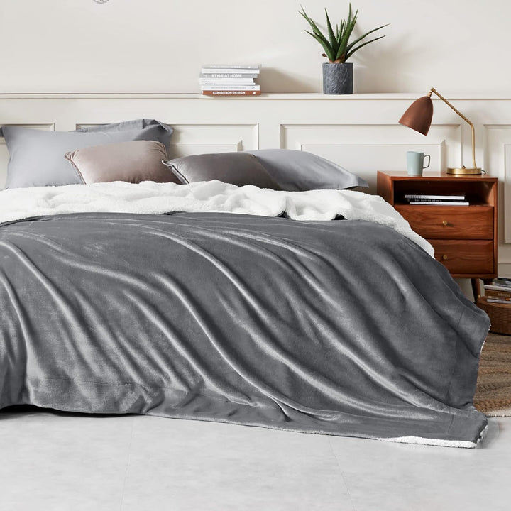 BEDSURE Kuscheldecke - Warm Sherpa Wolldecke &amp; Sofadecke, Flauschig Sofaüberwurf Decke, Dicke Couchd