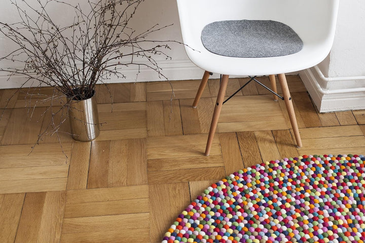 myfelt Filzkugelteppich Lotte - Ø 90 cm, ideal für Schlaf-, Wohn-, Kinderzimmer, Flur & Bad Ø 90 cm
