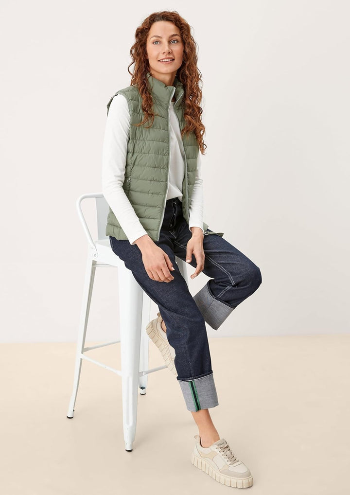 s.Oliver Herren Steppweste – Slim Fit, leicht gefüttert, Stehkragen – Funktional für Outdoor, Überga