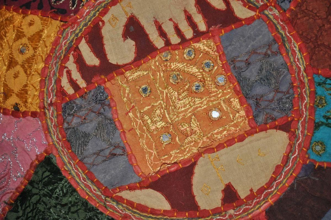 Rajasthali Hocker-Kissen, indischer Vintage-Stil, mit Stickerei und Patchwork, 46 x 33 cm