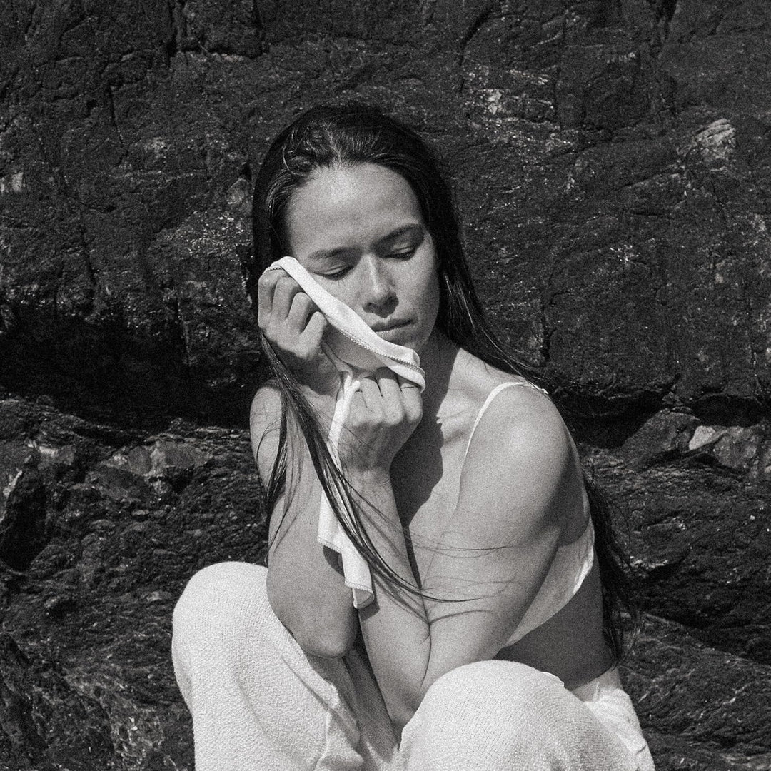 Waschies 8-tlg. „Self Care“ Geschenkset für Frauen – Geschenkbox mit Abschminkpads, Mini Waschhandsc