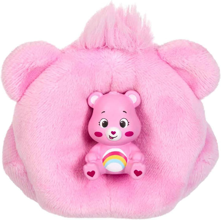 Barbie Cutie Reveal Chelsea-Puppe und Accessoires, Glücksbärchis-Reihe, kleine Puppe mit Plüschkostü