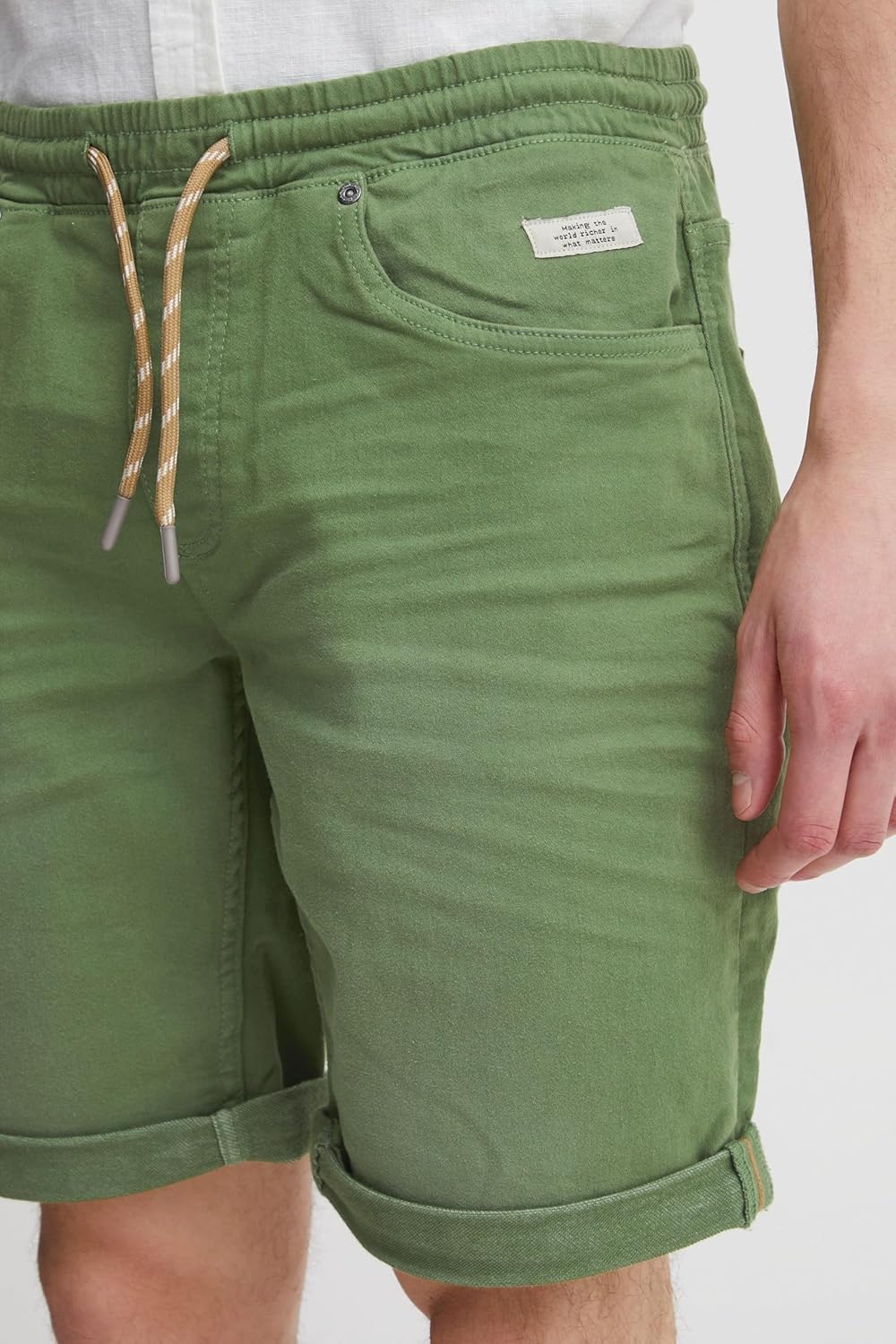 Blend 20715427 Herren Jeans Shorts Kurze Jogg Denim Shorts mit Stretch 5-Pocket Blizzard Regular Fit