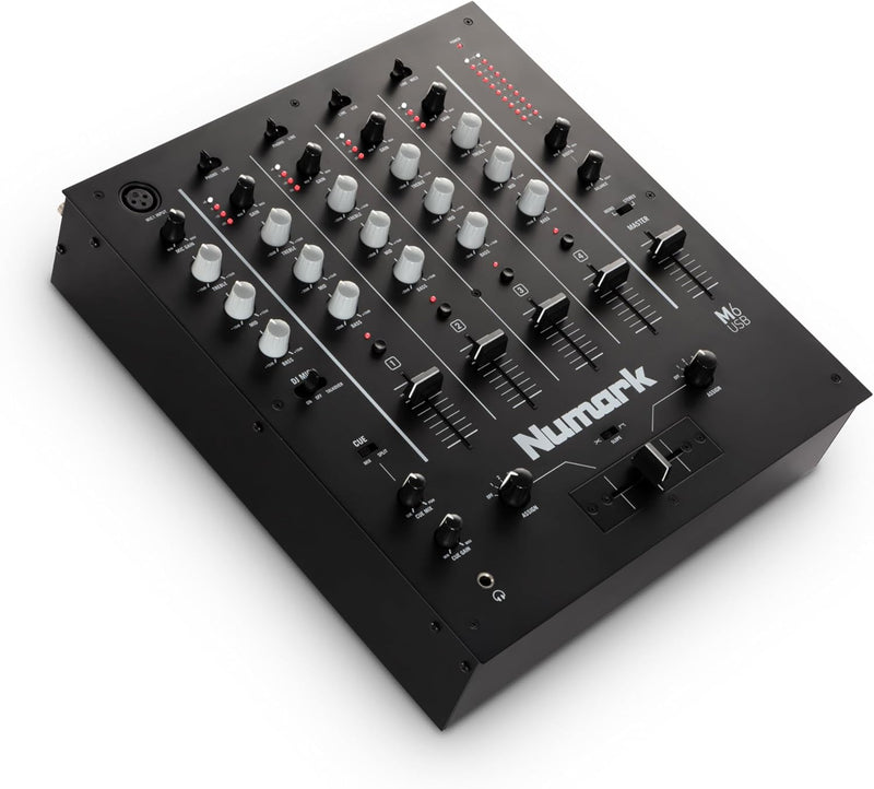 Numark M6 USB - 4-Kanal DJ-Mixer mit integriertem Audio Interface, 3-Band EQ, Mikrofoneingang und au