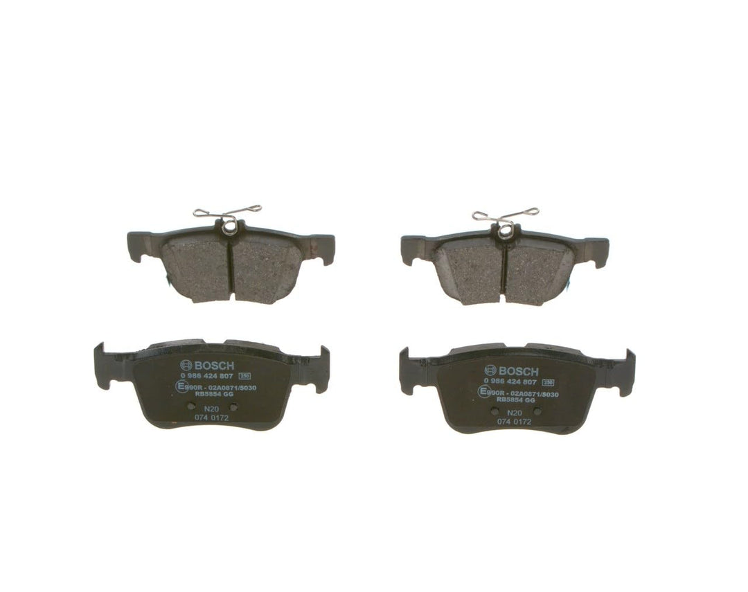Bosch BP2420 Bremsbeläge - Hinterachse - ECE-R90 Zertifizierung - vier Bremsbeläge pro Set
