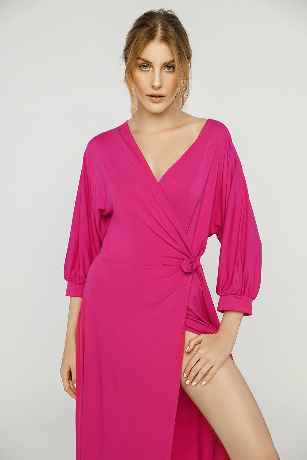 Madnezz House Damen Madnezz House Damenkleid Petra, V-ausschnitt, Midi-länge, Dress, Rosa, S EU