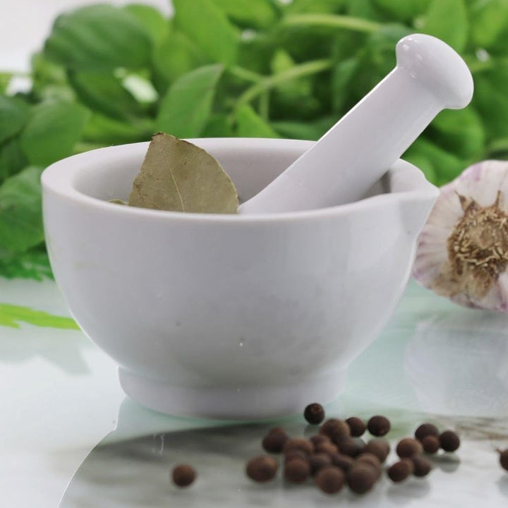 Mörser mit Stössel Porzellan weiss Durchmesser ca. 14 cm