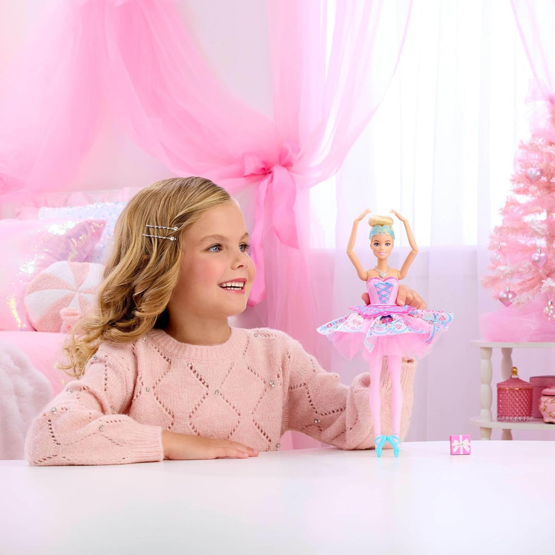 Barbie in: Der Nussknacker-Puppen, mit überraschendem Tutu-Wechsel-Effekt, Ombré-Tutu, Herzmedaillon
