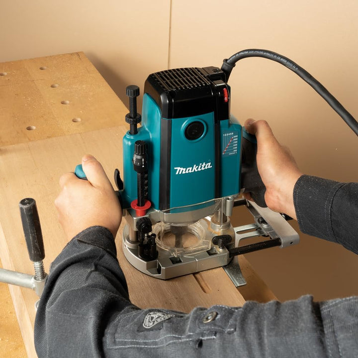 Vertikale Fräsmaschine 12 mm 2100 W Makita RP23303FC08