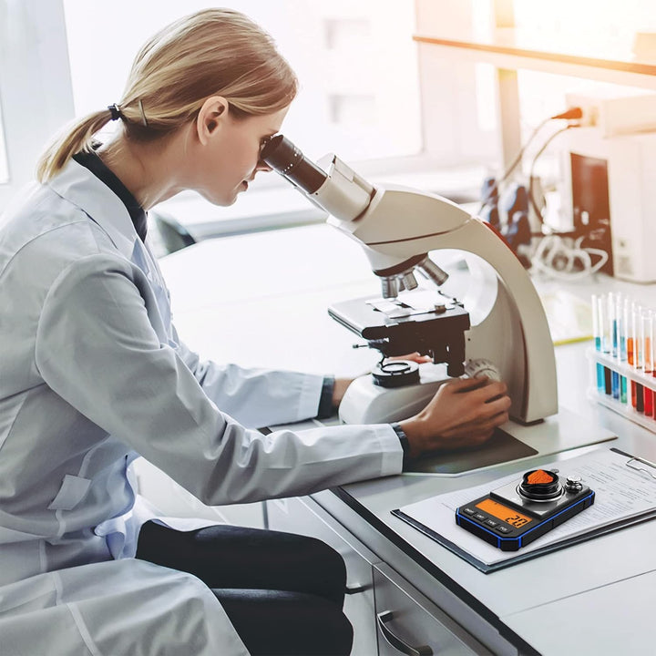 ORIA Feinwaage Präzisionswaage 50g/0,001g, Digitale Milligramm Waage mit LCD-Anzeige, Lab Digitale W