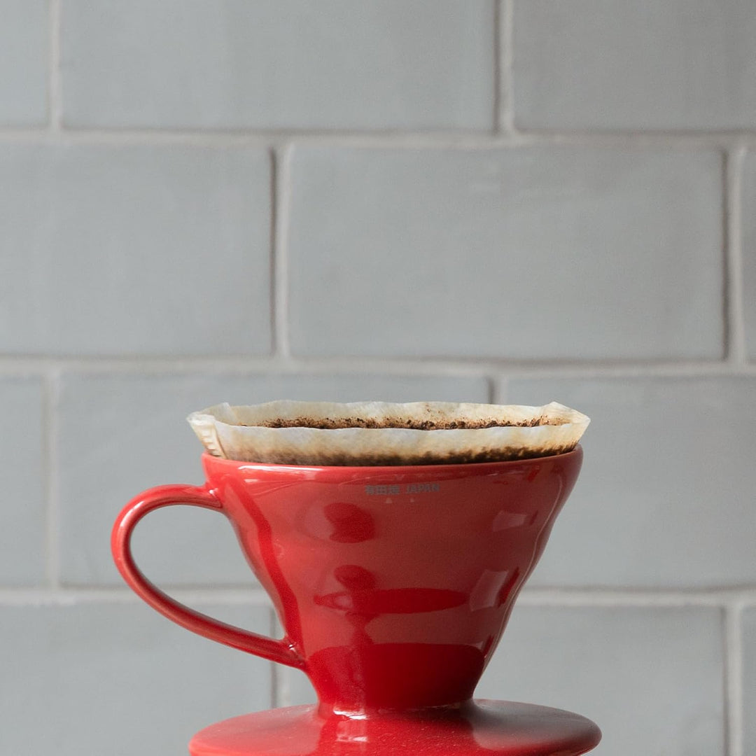 HARIO VDCR-01R V60 Transparenter Kaffee-Tropfer 01 Keramik Rot Kaffee-Tropfer für 1-2 Tassen Rot/Aus