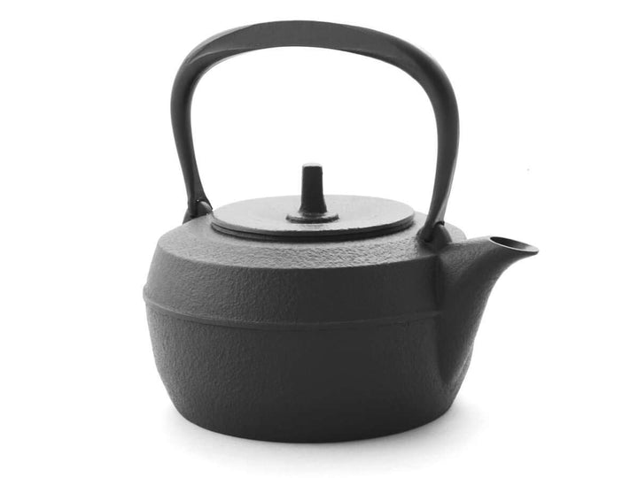 Japanischer Tetsubin, Wasserkessel Gusseisen TSURI, Iwachu. 1,1 l, schwarz. Original. Für Elektro-,