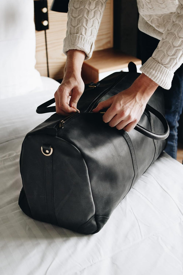 HOLZRICHTER Berlin No 8-2 (L) - Premium Weekender Reisetasche, Sporttasche & Handgepäck aus Leder -