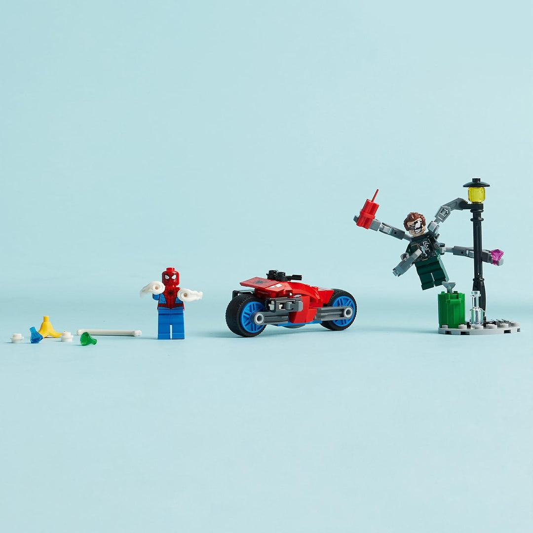 LEGO Marvel Motorrad-Verfolgungsjagd: Spider-Man vs. Doc Ock, Superhelden-Spielzeug für Kinder mit F