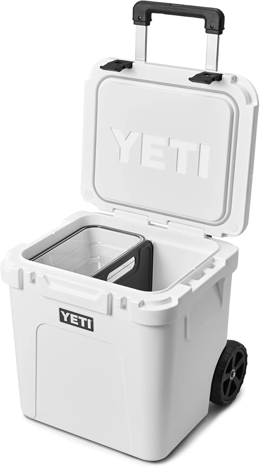YETI Roadie 48 Rollkühler mit einziehbarem Periskopgriff Weiss, Weiß