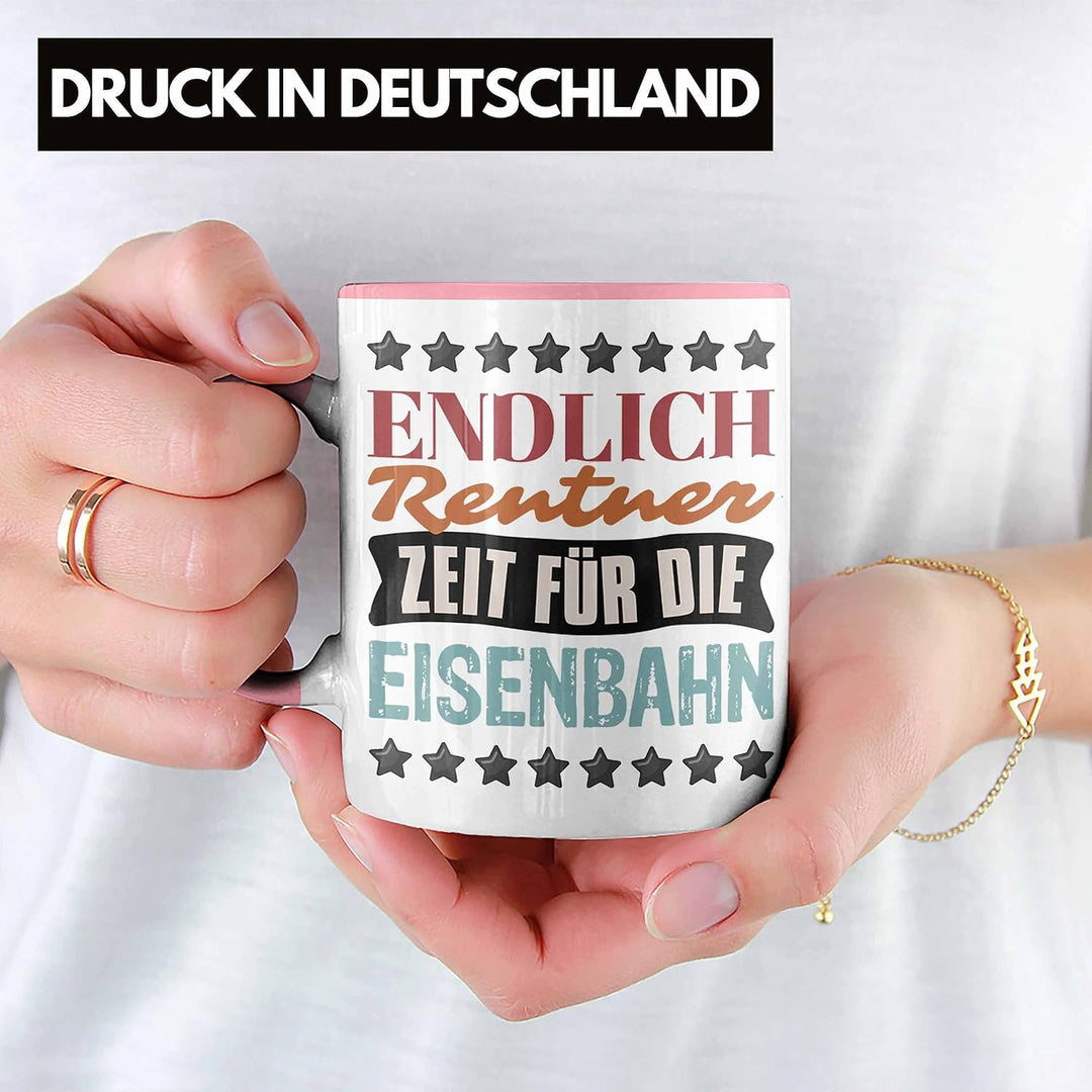 Trendation - Eisenbahner Tasse Geschenk für Modelleisenbahn-Fans Geschenkidee Endlich Rente Zeit für