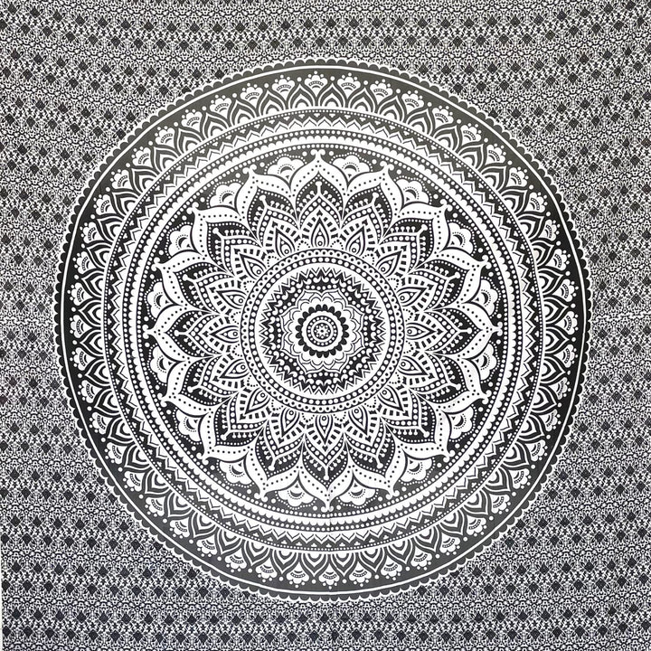 MOMOMUS Pareo oder Strandtuch XXL, Sandabweisend, mit Mandala-Motiv - Grosses Stranddecke Sandfrei S
