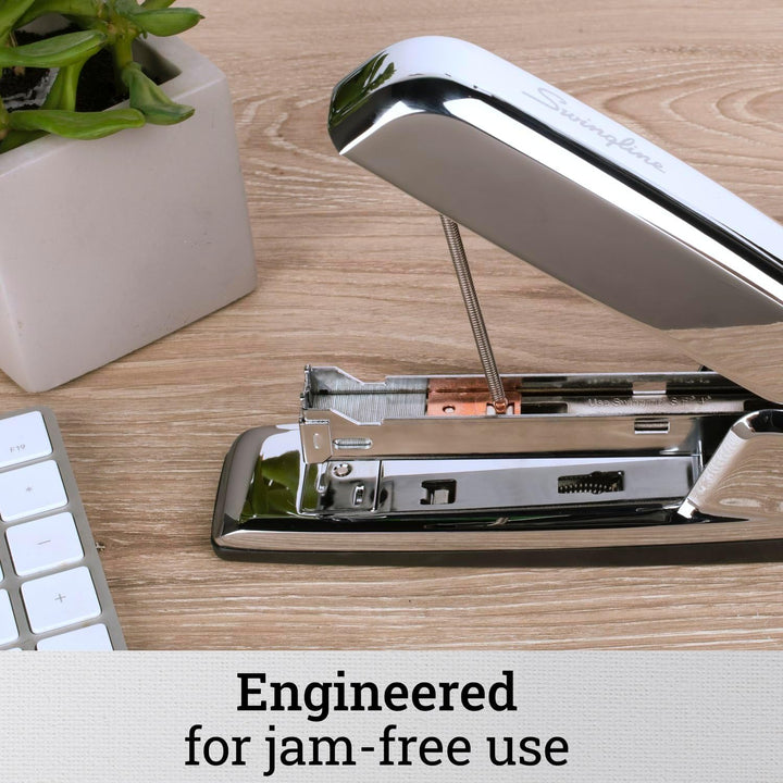 Swingline Heftgerät, 747 Iconic Desktop Heftgerät, 25 Blatt Kapazität, Schreibtisch, Büro, Chrom (74