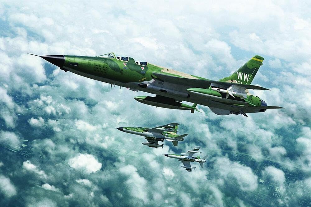 Hobby Boss 80333 Modellbausatz F-105G Thunderchief