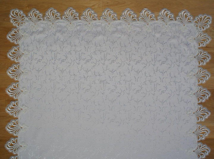Plauener Spitze by Modespitze 3086E_11_8080 Tischdecke Nizza E, Grösse 80 x 80 cm, rechteckig 80 cm