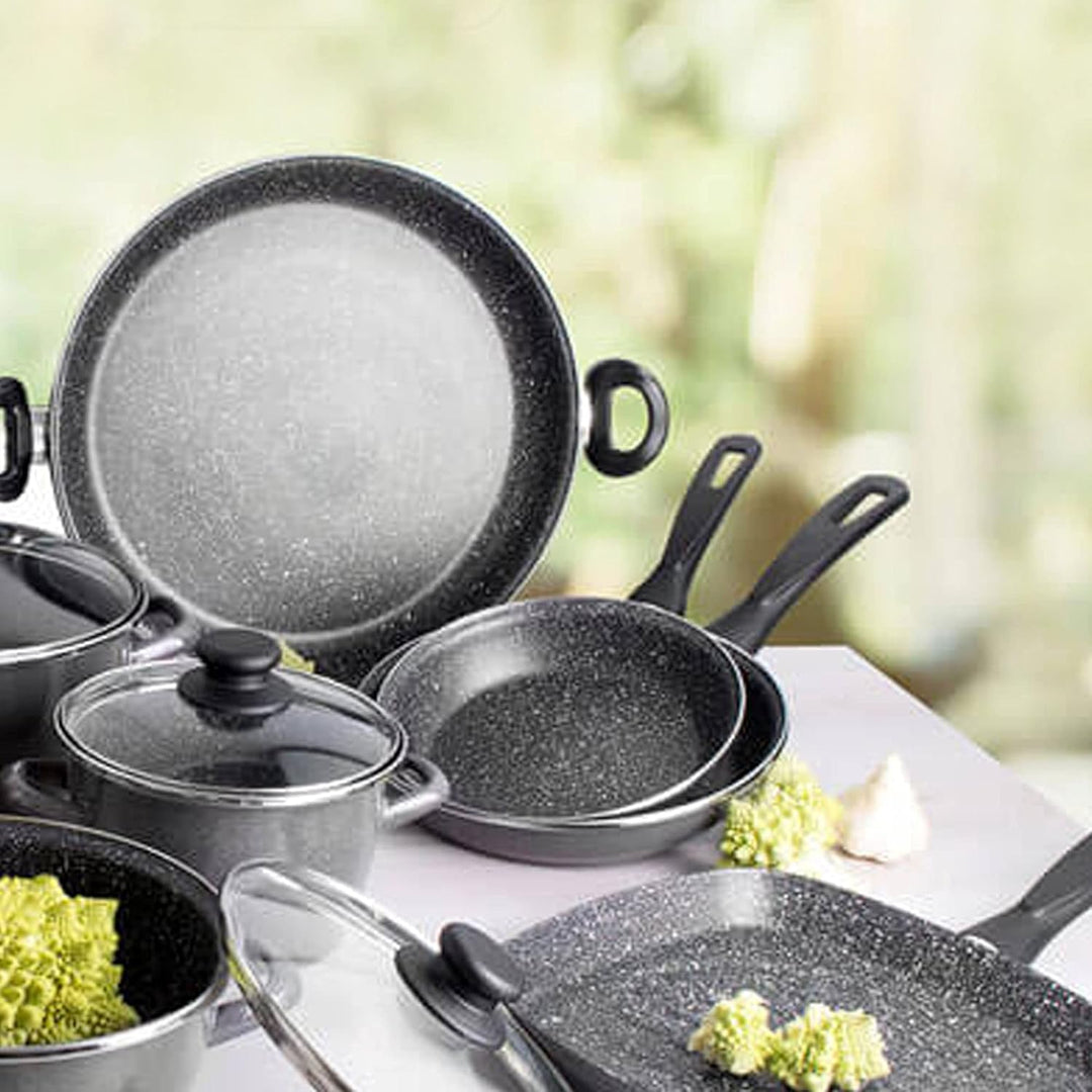 MAGEFESA 02108247 Wok Gransasso 28 cm, Emaillierter Stahl, Schwarz