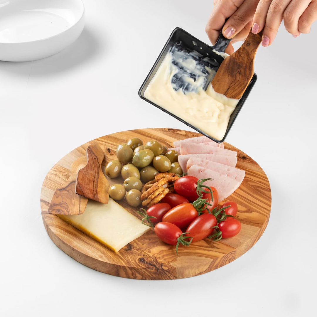 Handgefertigtes rundes Paddelbrett aus Olivenholz – gestreiftes Servierbrett für Käse, Brot und Vors