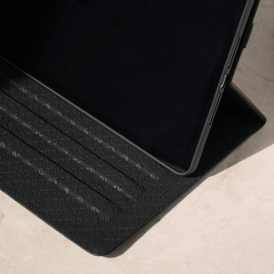 TORRO Lederhülle Kompatibel Mit iPad 9., 8., und 7. Generation (10.2") - Echtes Leder Hülle Mit Stan