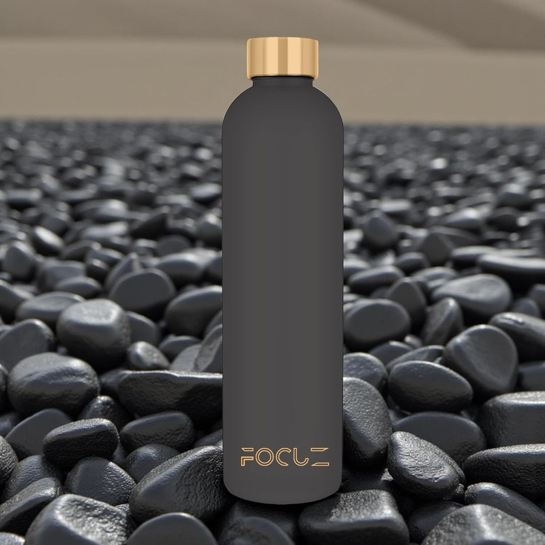 FOCUZ® Motivational Bottle 1 L [Schwarz] mit motivierender Zeitmarkierung, Trinkflasche 1l, 1 Liter