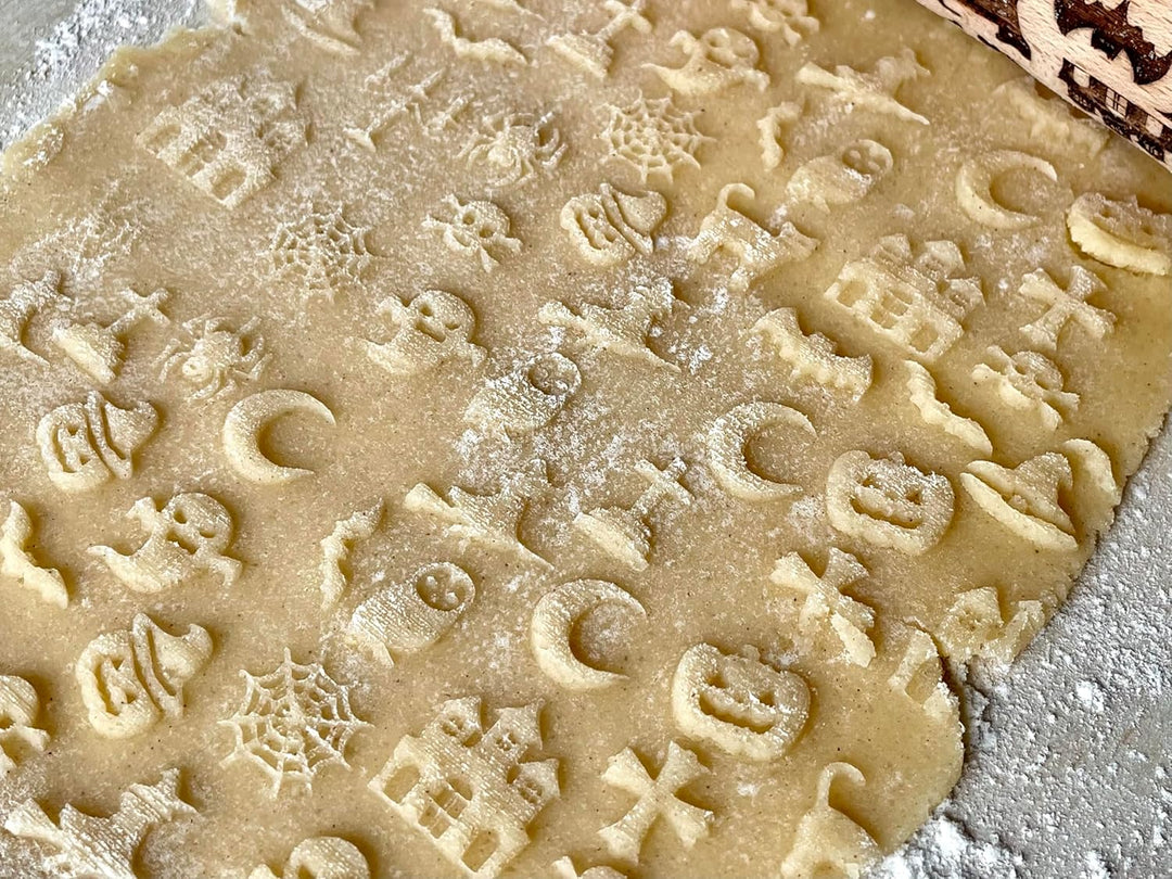 HALLOWEEN- GESELLSCHAFT Teigroller. Nudelholz mit Schädel Eule Kreuz Kürbis Spinne Fledermaus Hexe G