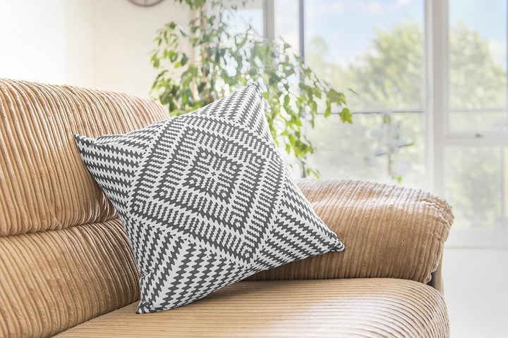 TreeWool Dekorativer Kissenbezug (60 x 60 cm, Graphit Grau) Kaleidoskop Design 100% Baumwolle (2er P