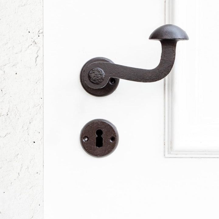 Antikas - Türklinken Garnitur zu altem Holztor mit Rosetten, Mittelalter Beschlag sehr aussergewöhnl