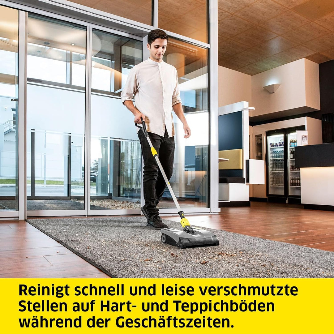 Kärcher Elektrobesen EB 30/1 Li-Ion, kabellos, für professionelle Anwender, auswechselbare Kehrwalze