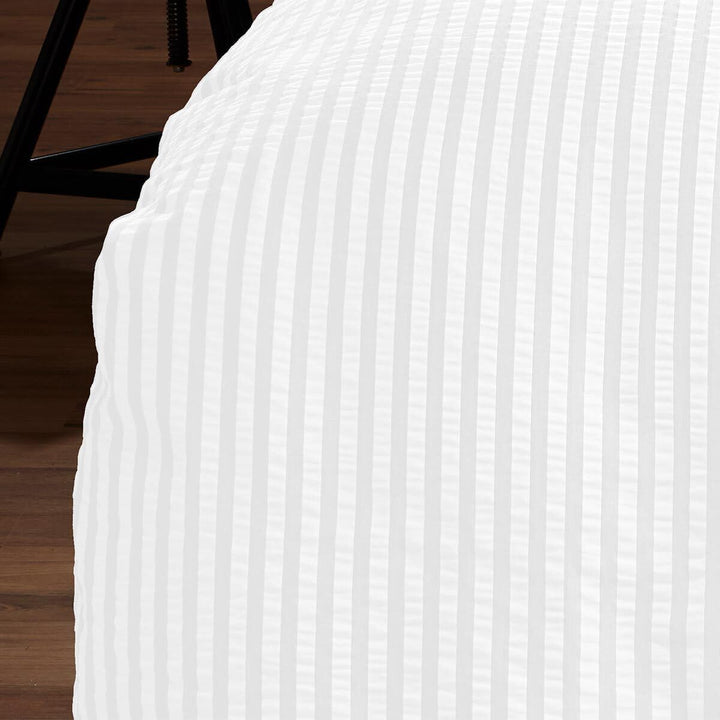 fleuresse gewebte Seersucker Bettwäsche Rio 443342 155x220 cm + 80x80 cm Weiss, 155x220 cm + 80x80 c